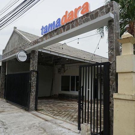 Tamadara Guesthouse Jogja Maguwo Buitenkant foto
